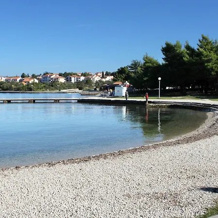 Family Friendly House With A Parking Space - Diklo, - 22477 Сasa de vacaciones *