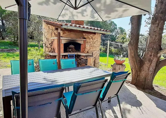 Prázdninový dům Family Friendly House With A Parking Space - Diklo, - 22477 Zadar