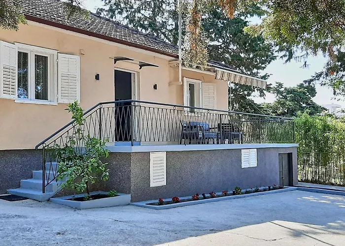 Family Friendly House With A Parking Space - Diklo, - 22477 Prázdninový dům Zadar