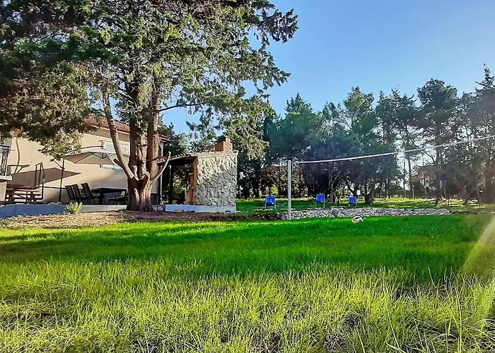 Prázdninový dům Family Friendly House With A Parking Space - Diklo, - 22477 Zadar